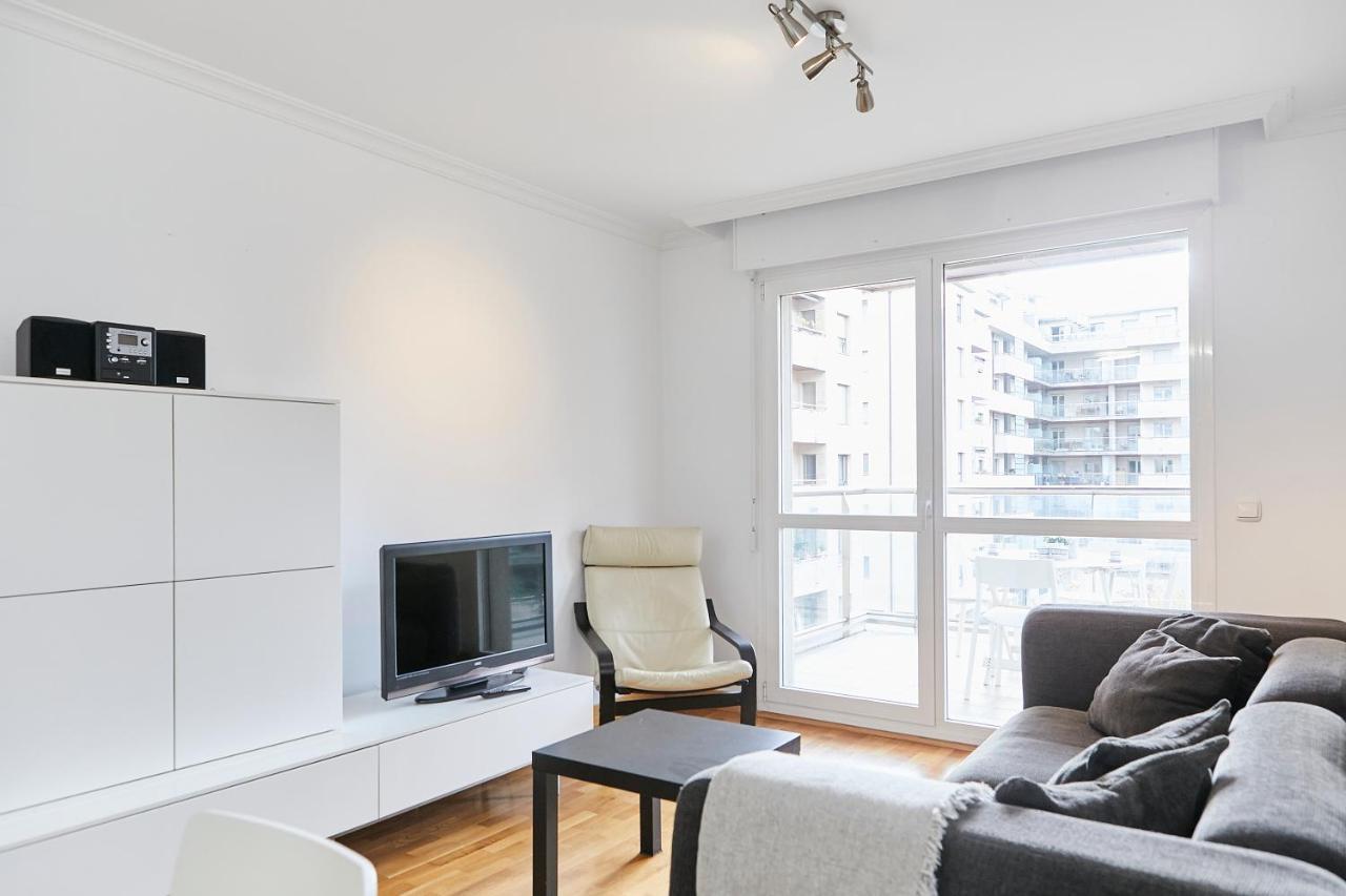 Urumea 4 - Apartamento Con Parking San Sebastian Exterior photo