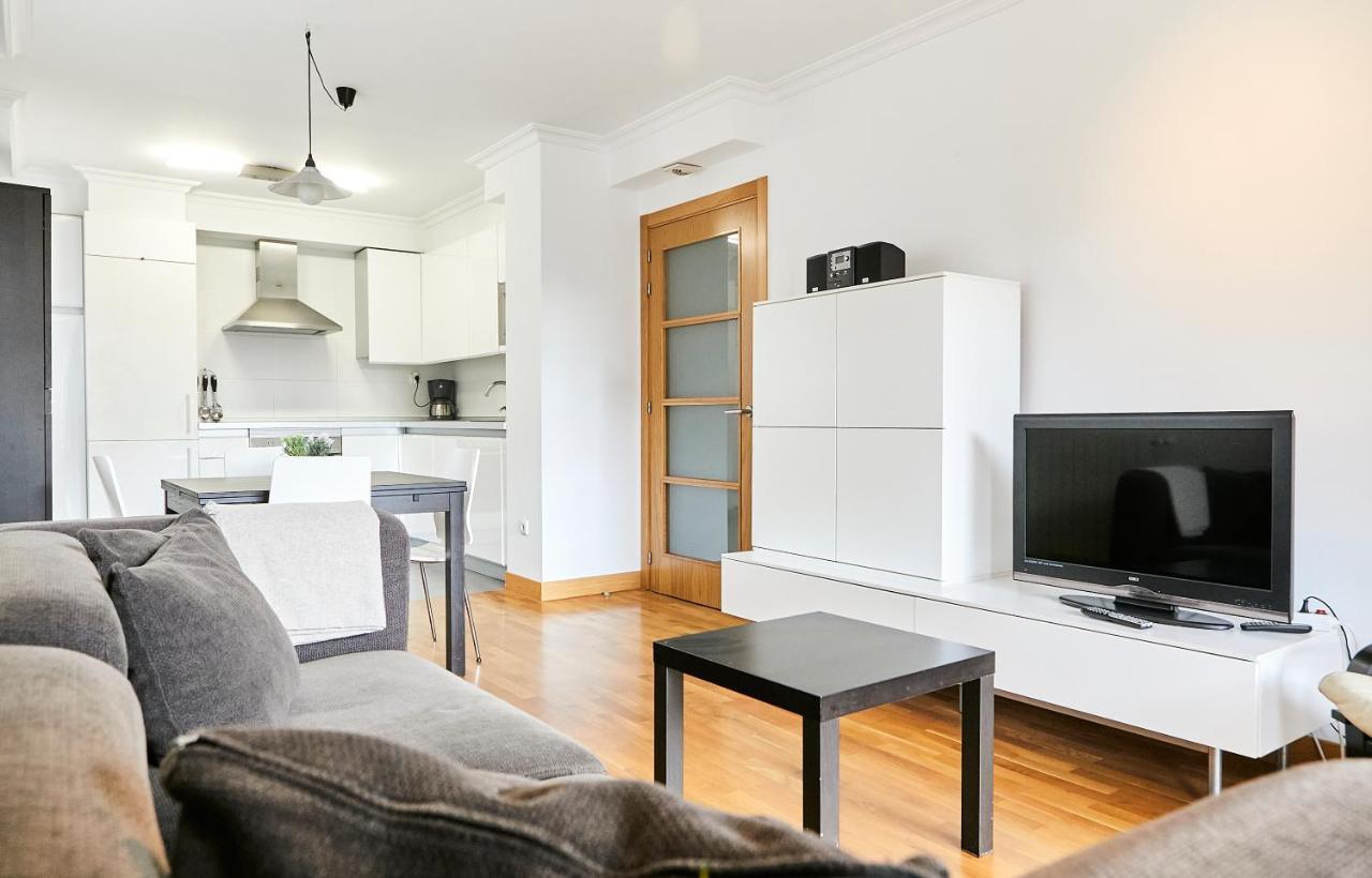 Urumea 4 - Apartamento Con Parking San Sebastian Exterior photo